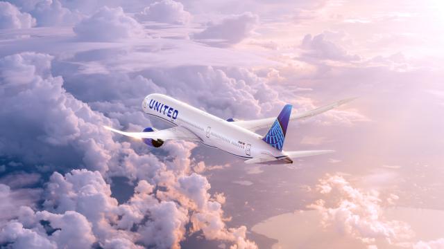 Wing your way across the Atlantic with United Airlines and Air Canada
