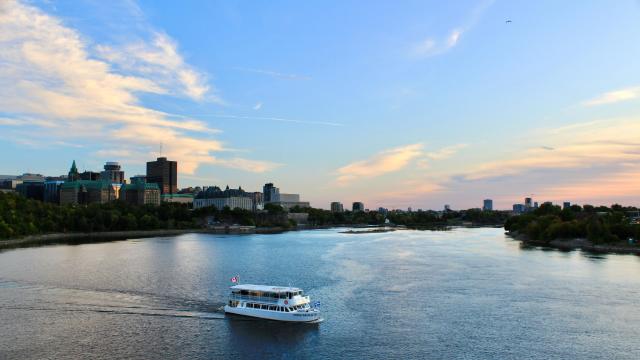 Ottawa corporate travel agency team planning executive business trips with local expertise