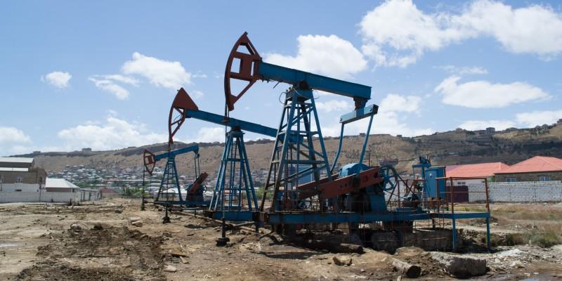 uk-ct-oilrig-hw