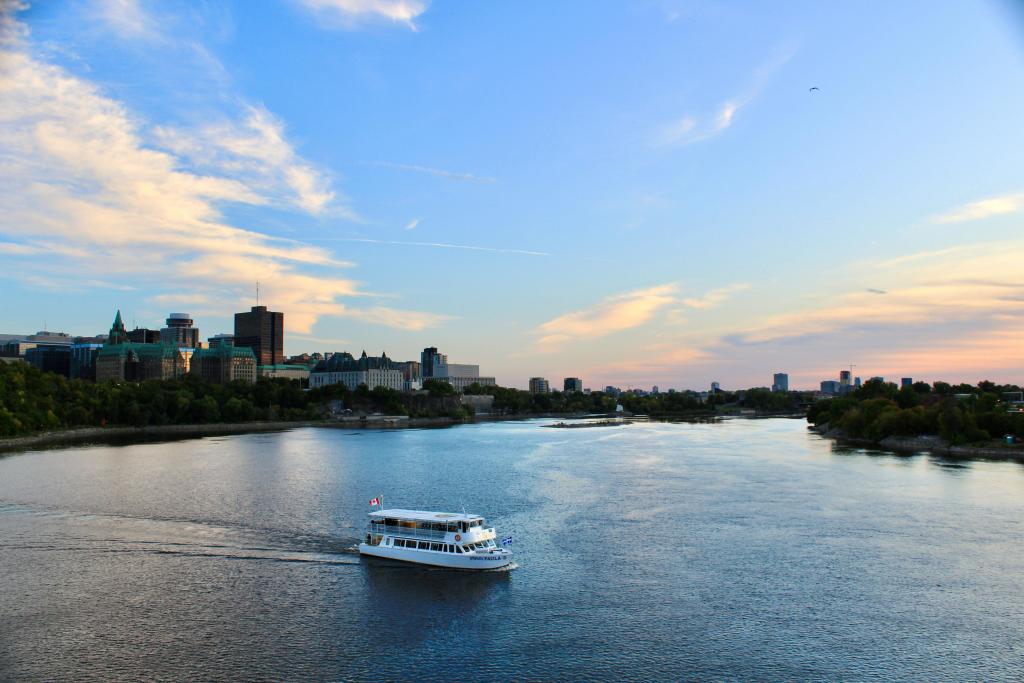 Ottawa corporate travel agency team planning executive business trips with local expertise